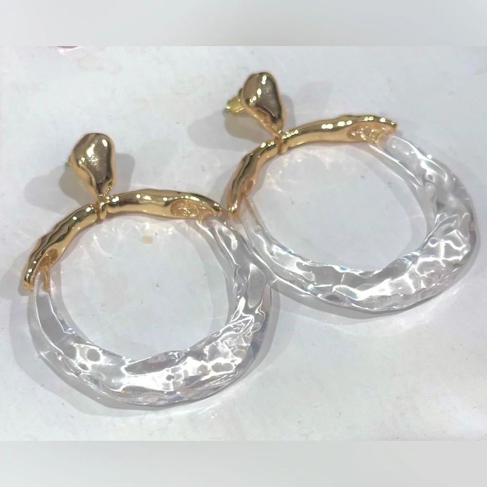 Alexis Bittar Molten Gold Metal and Clear Lucite Hoop Drop Earrings - Picture 5 of 8